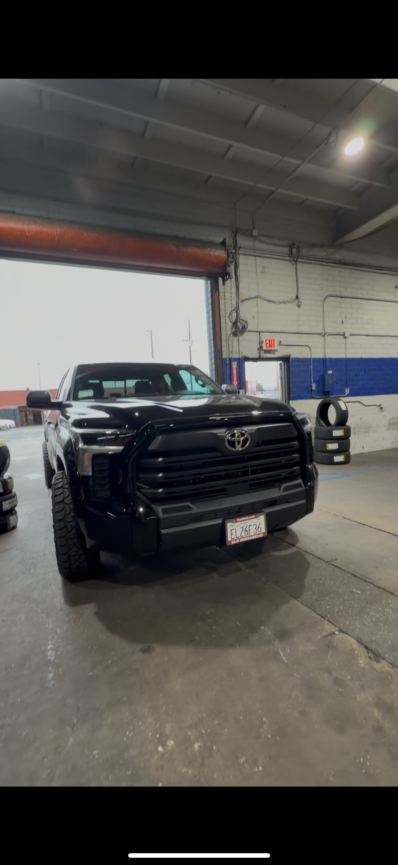 TOYOTA TUNDRA 2026 FOTO DESCARGABLE